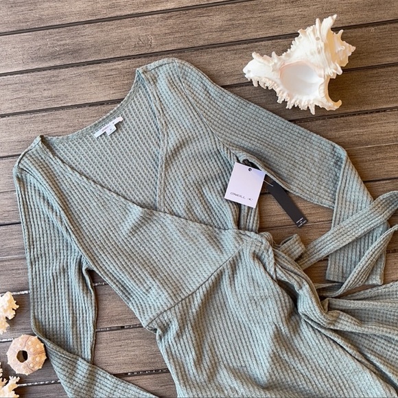 🌴🔆O’Neill- WRESTLING WRAP DRESS🔆🌴 - Picture 5 of 13